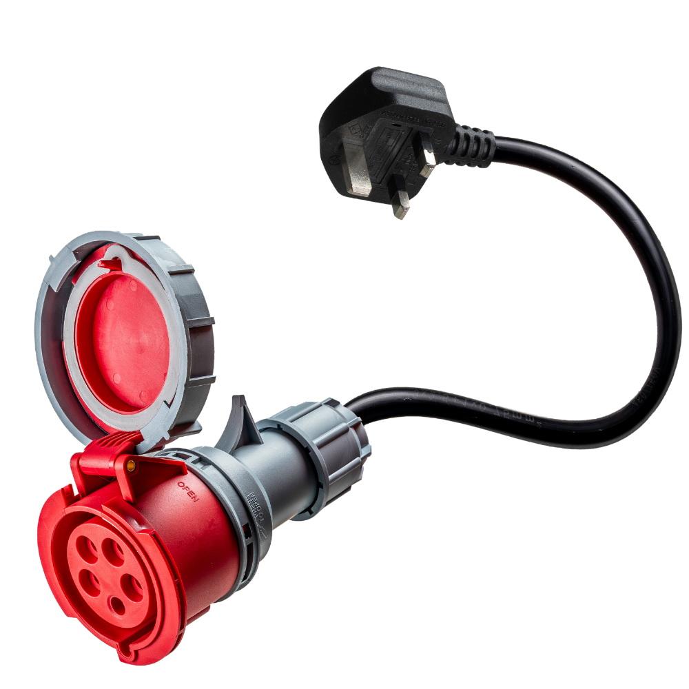 32A 5-napainen CEE kytkin -> G-tyyppiin UK-sovittimelle