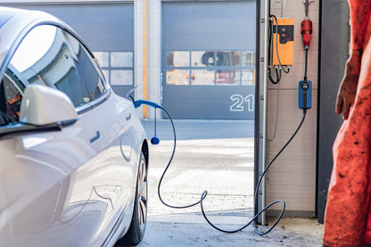 Type 2 - 32A punainen CEE | 3-vaihe | Säädettävä 8A - 32A | 22kW latauskaapeli